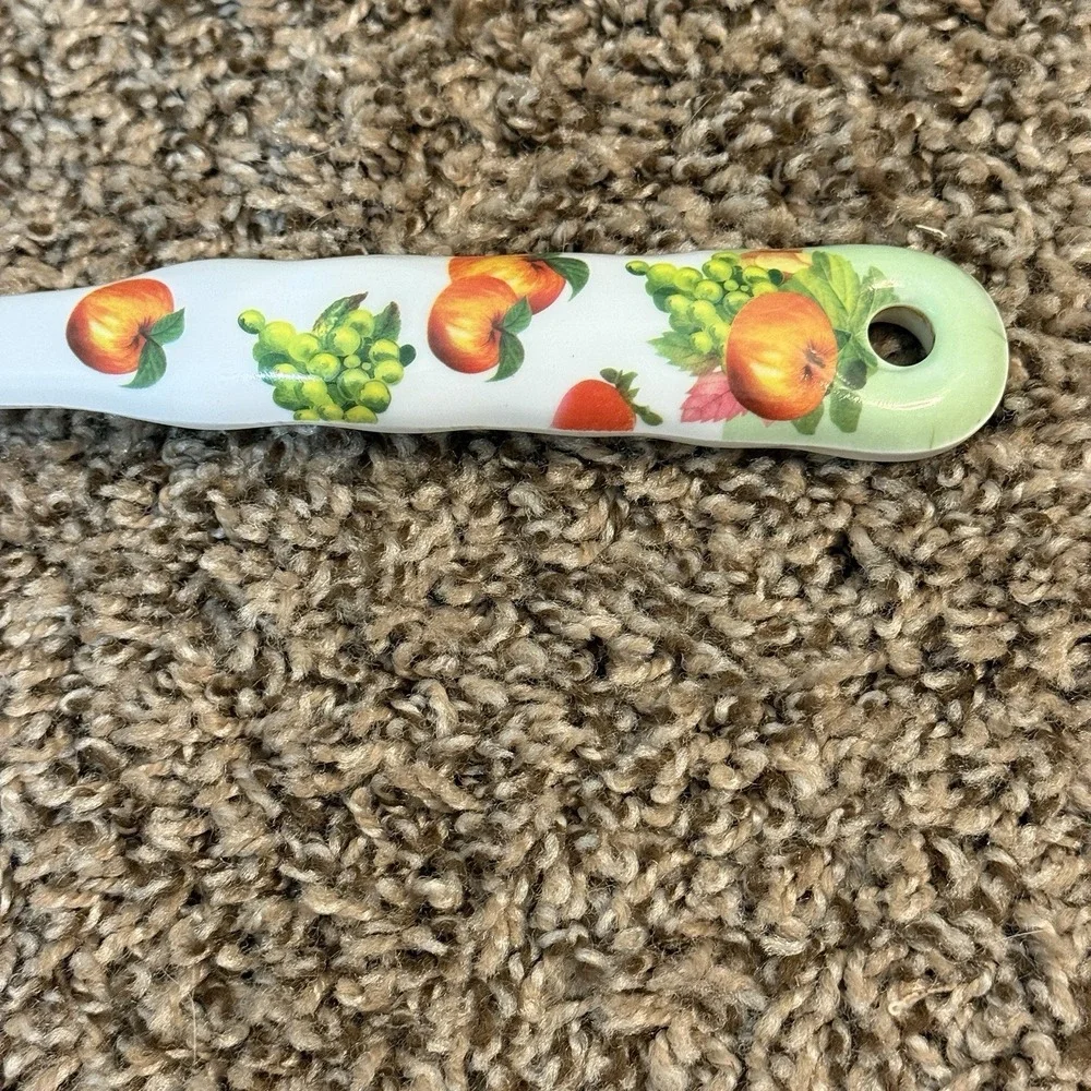 Vintage Melamine Ware Spoon‎ Fruit Hard Plastic White